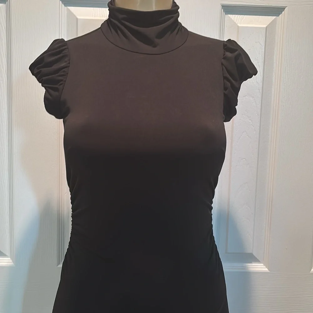 Elegant Black  Mock Ruched Dress size S - Picture 3 of 7